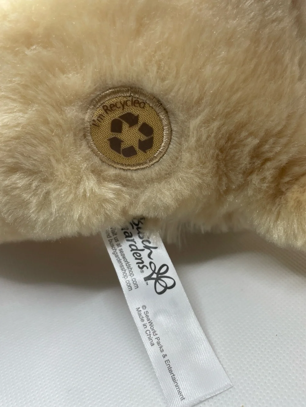Official Busch Gardens Eco-Friendly Lion Cub Plush Stuffed Animal Souvenir